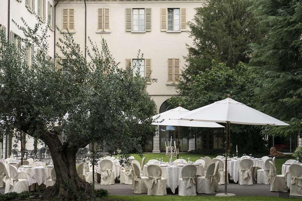 Centro Paolo Vi 3*